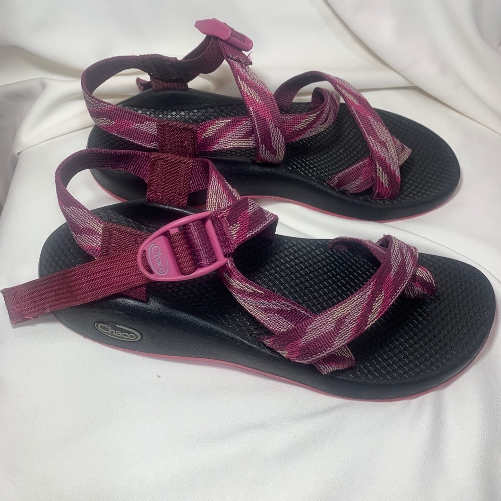 SOLDtoestrap hiking water shoes plum size 9 - Picture 2 of 15